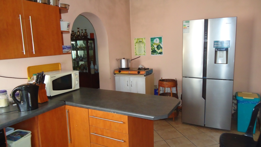2 Bedroom Property for Sale in Chris Hani Park Western Cape